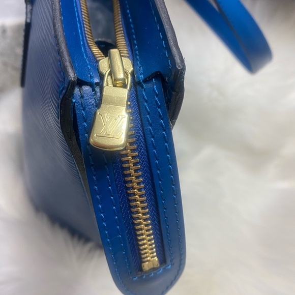 💯% Authentic St Jacques Epi Louis Vuitton - Picture 11 of 14